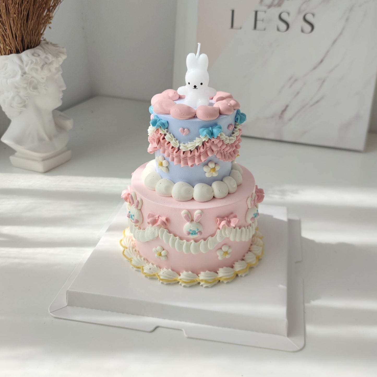 Mini 2 Tier_White Bunny