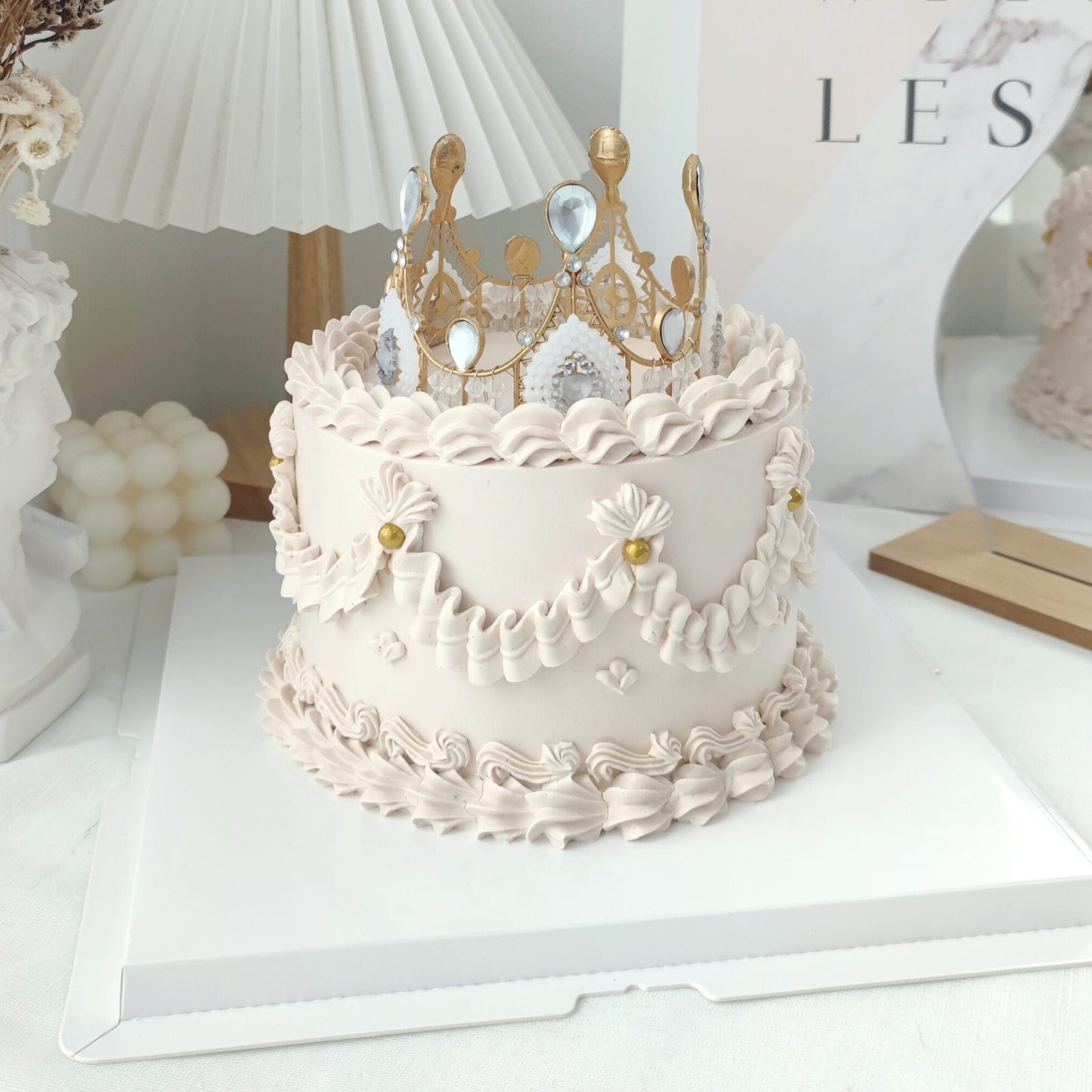 Vintage Crown