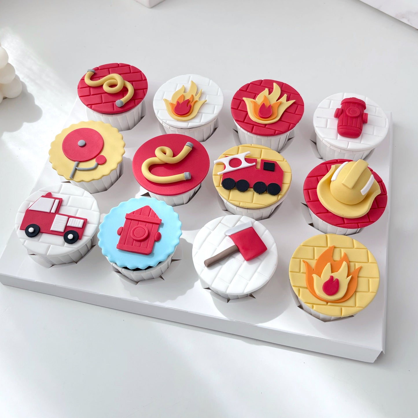 Fondant Cupcakes_Fire Truck Theme