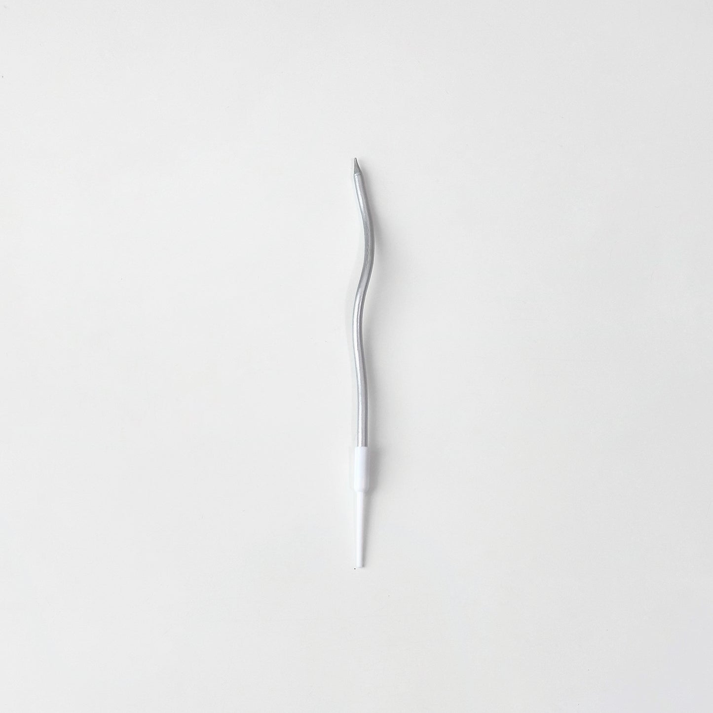Elegant Long Candle (Silver Curve)